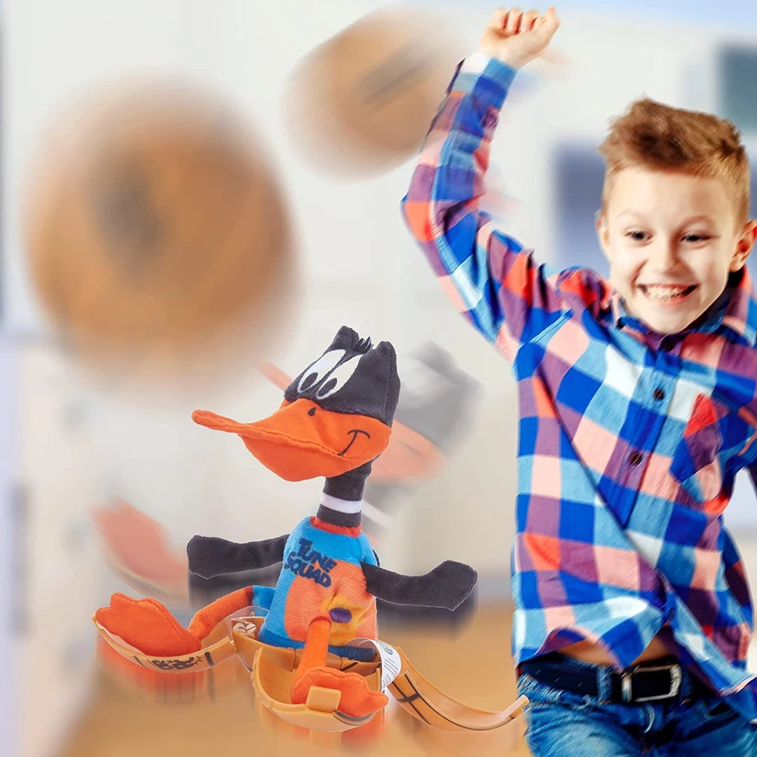 Plush Toys Space Jam A New Legacy: Daffy Duck Plush Drop 'n Pop Basketball Kids Interactive Toy WOW! Stuff 8 Plush Toys Space Jam A New Legacy: Daffy Duck Plush Drop 'n Pop Basketball Kids Interactive Toy WOW! Stuff