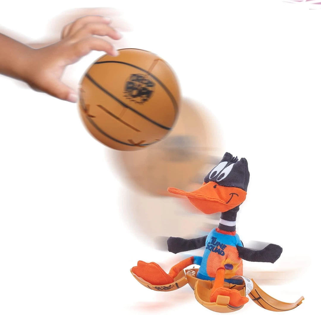 Plush Toys Space Jam A New Legacy: Daffy Duck Plush Drop 'n Pop Basketball Kids Interactive Toy WOW! Stuff 4 Plush Toys Space Jam A New Legacy: Daffy Duck Plush Drop 'n Pop Basketball Kids Interactive Toy WOW! Stuff