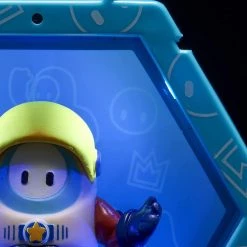 Action Figures WOW Pods Fall Guys Astronaut Swipe Light-Up Figure Connect For Display 12 Action Figures WOW Pods Fall Guys Astronaut Swipe Light-Up Figure Connect For Display