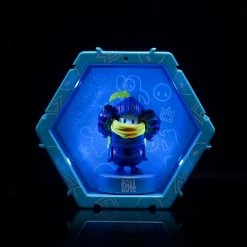 Action Figures WOW Pods Fall Guys Palatin Knight Swipe Light-Up Figure Connect For Display