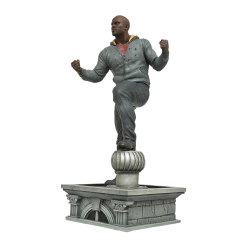 Diamond Select Marvel: Luke Cage PVC Figure Netflix Series Colter Statue Harlem Diorama Action Figures